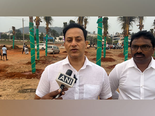 Andhra Pradesh commissioner and Director of Municipal Administration Praveen Kumar (Photo: ANI)