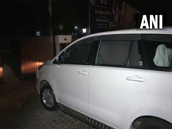 KTR arrives at KCR's New Delhi residence (Photo:ANI)