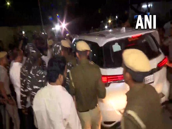 Visuals outside ED office in Delhi (Photo/ANI)