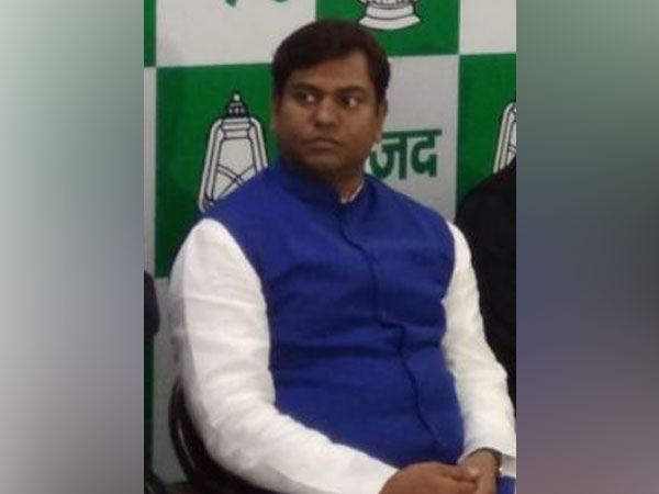 Vikassheel Insaan Party chief Mukesh Sahni (File Photo: ANI)