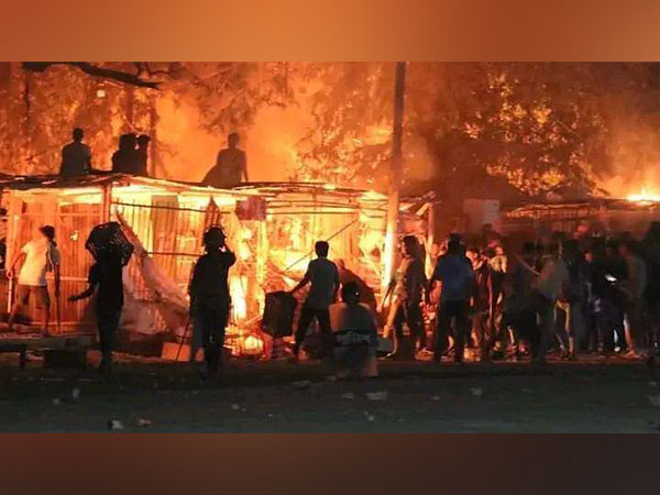 Rajshahi University students set fire to the railroad near Charukola Point on Saturday (Image Source: Twitter)