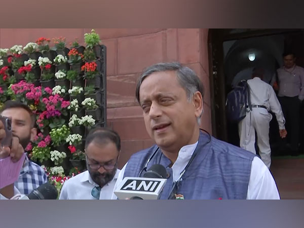 Congress MP Shashi Tharoor (Photo/ANI) 