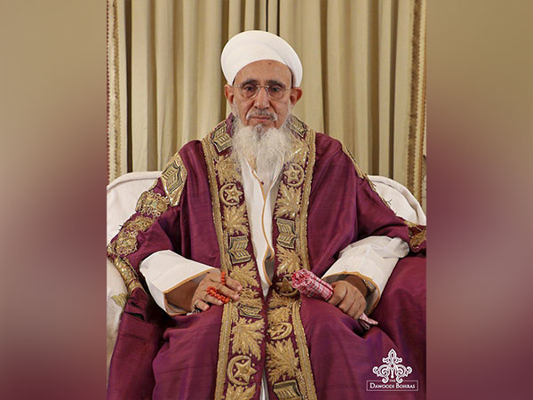 Dr Syedna Mufaddal Saifuddin (Photo Courtesy: JMI)