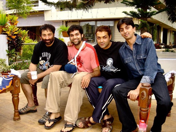 Abhay Deol, Sunny Deol, Bobby Deol (Image source: Instagram)
