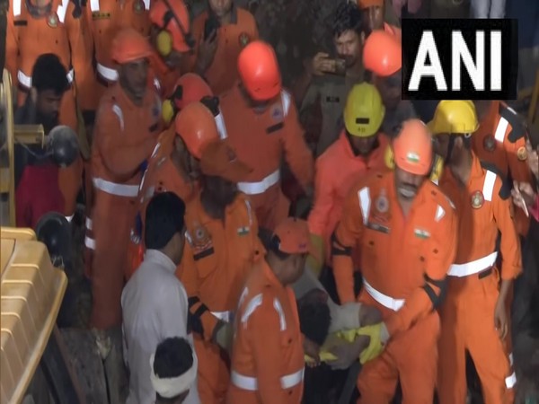 Trapped people being rescued by teams. (Photo/ANI)