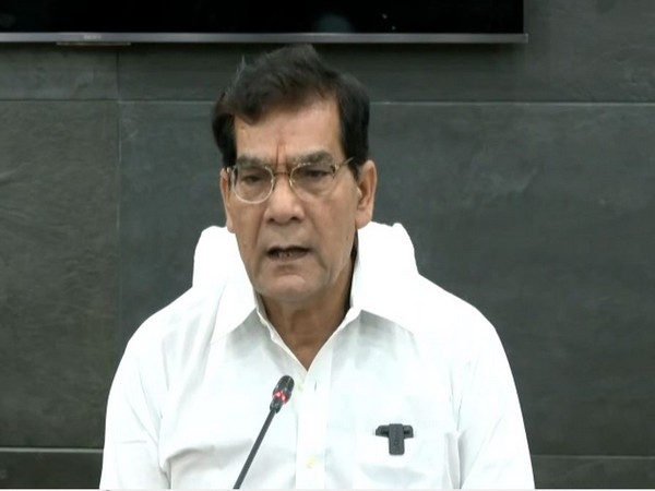 UP Energy Minister AK Sharma addressing press conference (Photo/ANI)