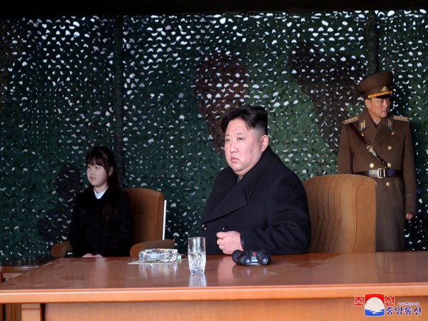 North Korean leader Kim Jong Un and daughter Kim Ju Ae watch fire assault drill, at an undisclosed location in North Korea March 10, 2023. (File Photo/Reuters)