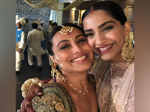 Rani Mukerji, Sonam Kapoor (Image Source: Instagram)