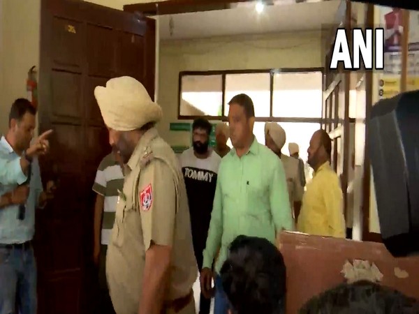 The accused persons, who helped Amritpal escape, being taken to court (Photo/ANI)