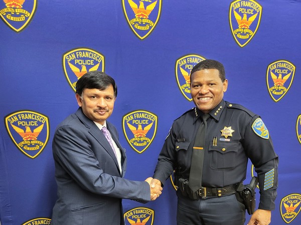 Consul General of India Nagendra Prasad with San Francisco Police Department Chief William Scott (Image Credit: Twitter/ @nagentv)
