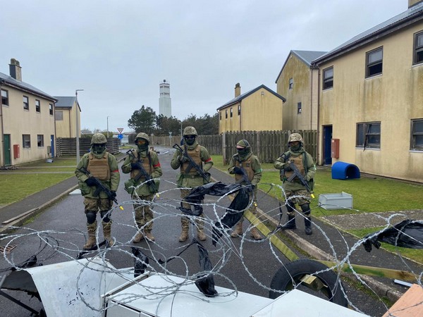Ukrainian soldiers being imparted basic infantry skills in the UK