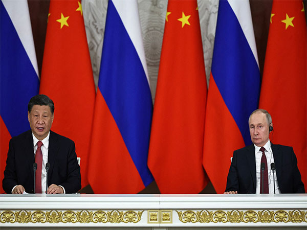 Russian President Vladimir Putin and Chinese President Xi Jinping attend a joint statement following their talks at the Kremlin in Moscow, Russia. (Photo/Reuters)