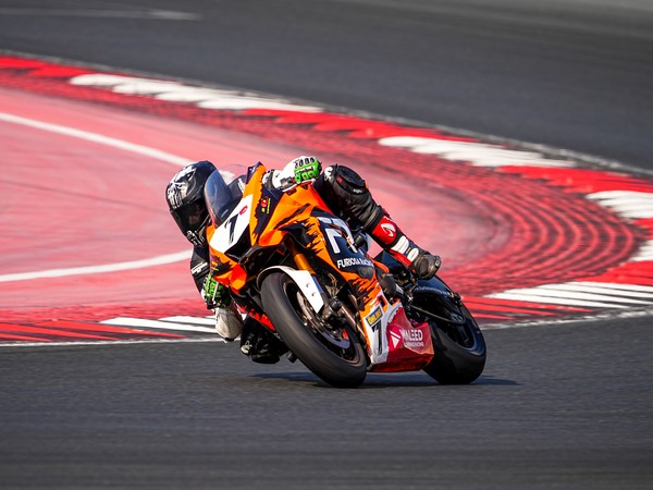 Rushab Shah in action in the final round of the WA Dubai National Championship Sportsbike Super Series