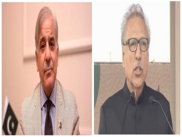 Pakistan Prime Minister Shehbaz Sharif (Left) and President Arif Alvi (Right) (File Image)