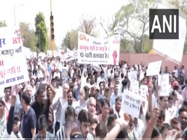 Doctors in Jaipur hold protest against the Right to Health bill passed in the Rajasthan Assembly on March 21(Photo/ANI)