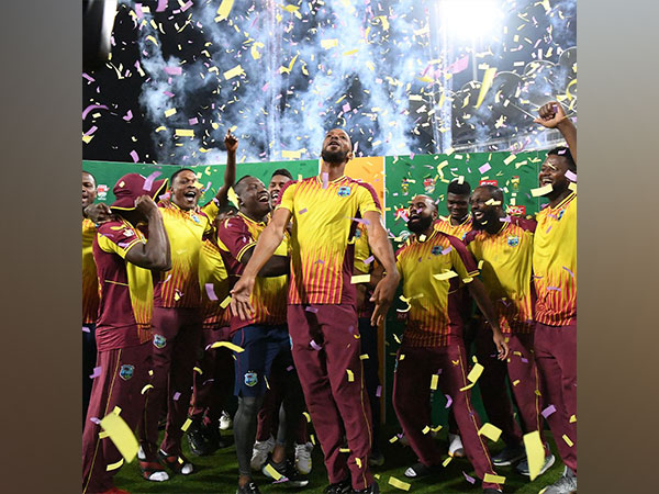 West Indies team celebrate after defeating South Africa (Photo: Twitter/ICC)