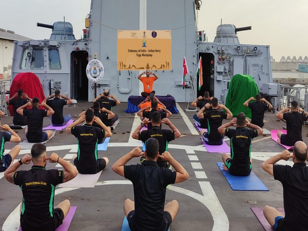 Yoga session on board INS Teg in Muscat (Source: Twitter/@Indemb_Muscat)