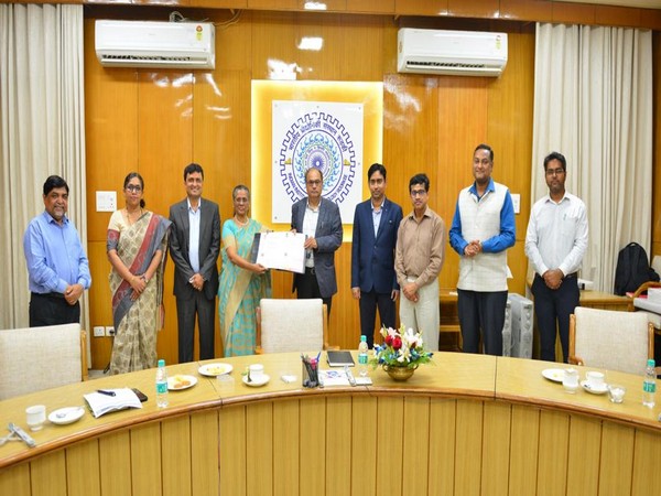 IITRDF, GIC Re signed an MoU (Photo/ANI)