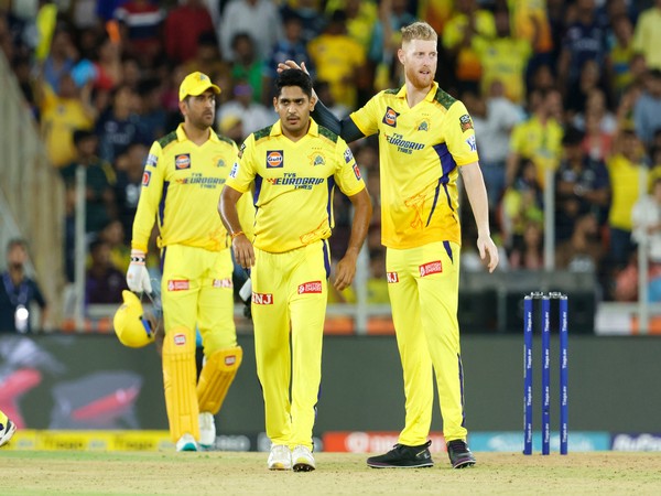 Tushar Deshpande and Ben Stokes (Photo: Twitter/IPL)