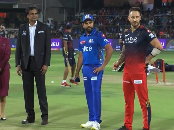 MI skipper Rohit Sharma and RCB skipper Faf Du Plessis. (Photo- IPL Twitter)