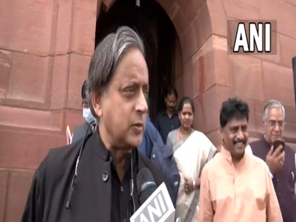 Congress MP Shashi Tharoor (photo/ANI)