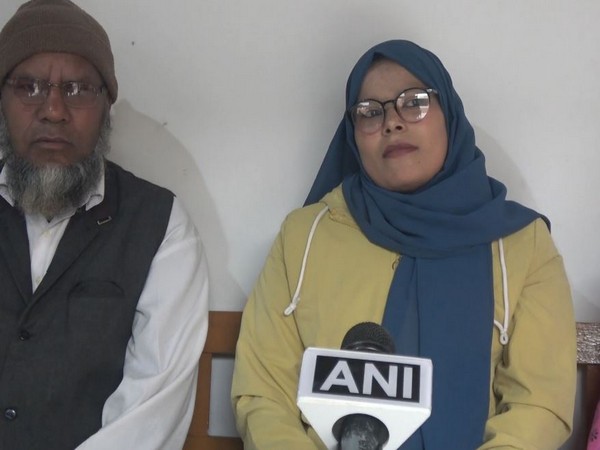 India's sportsperson Singamayum Tajbanu with her father (Photo/ANI)