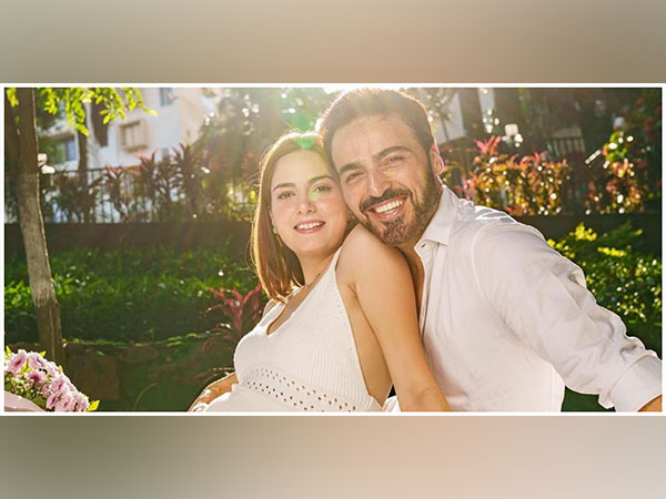 Ayaz Khan, Jannat Khan. (Image source: Instagram)