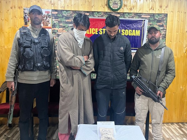 J-K Police arrests 4 drug-peddlers (Photo/J&K Police)