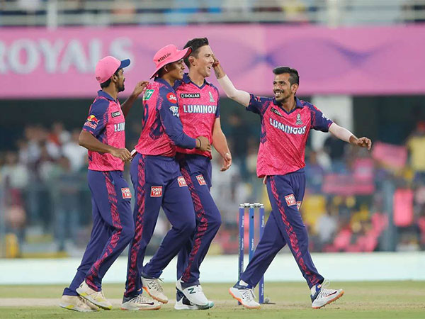 Rajasthan Royals' bowlers celebration (Image: IPL) 