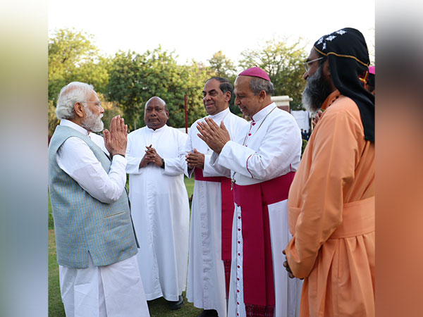 Prime Minister Narendra Modi with Archbishop of Delhi Archdiocese, Rev Anil J Coutoat at Sacred Heart Church in Delhi on Easter Sunday. (Photo/PMO)