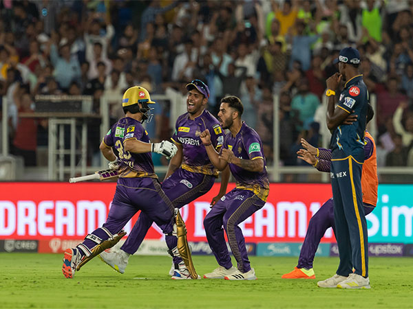 Kolkata knight Riders players Celebration after the win (Image: Twitter/ IPL) 