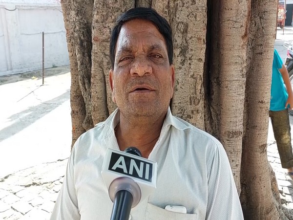 Rinku Singh father Khanchand (Photo/ANI)