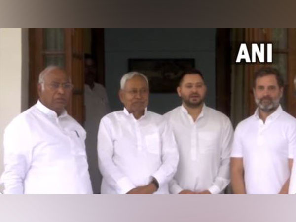 Congress president Mallikarjun Kharge, Bihar CM Nitish Kumar, RJD leader Tejashwi Yadav and Congress leader Rahul Gandhi (Photo/ANI)