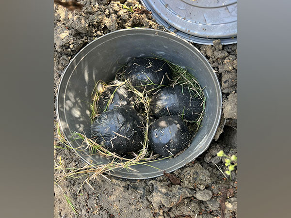 Police have recovered ten bombs  at Metro Vihar Chowki in the Narela Industrial area in New Delhi(Photo/ANI)