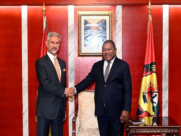 EAM S Jaishankar with President Filipe Nyusi of Mozambique. (Photo Credit - Facebook)
