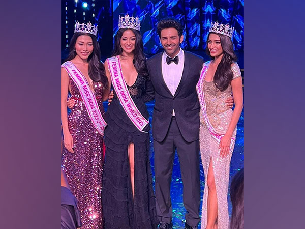 Kartik Aaryan with Miss India 2023 winners (Image Source: Instagram)