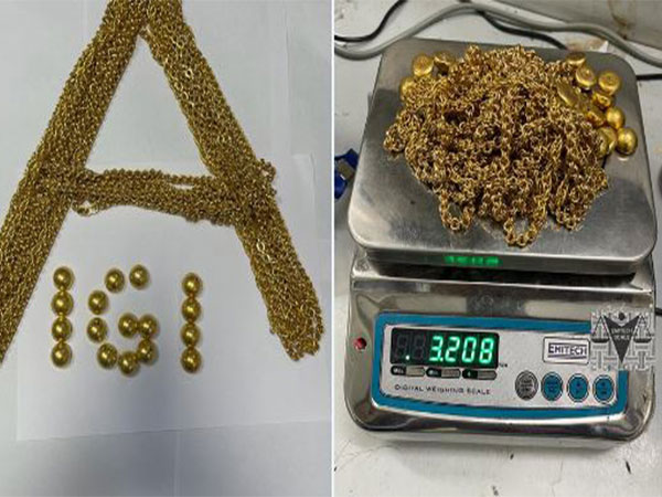 Gold seized by Delhi Custom department (Photo: Twitter/ Delhi Customs)