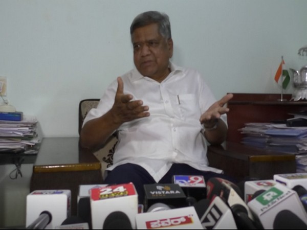 Former Karnataka Chief Minister Jagadish Shettar (Photo/ANI)