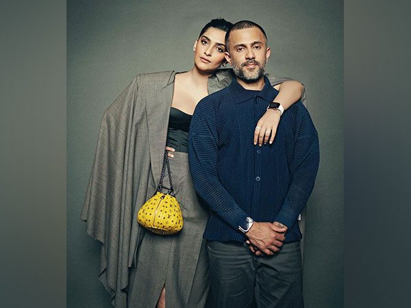 Sonam Kapoor, Anand Ahuja. (Image Courtesy: Instagram)