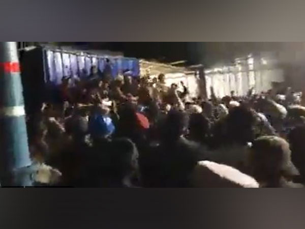 Pakistani citizens protesting against Chinese nationals arrested on blasphemy charges. (Photo Credit - Twitter)