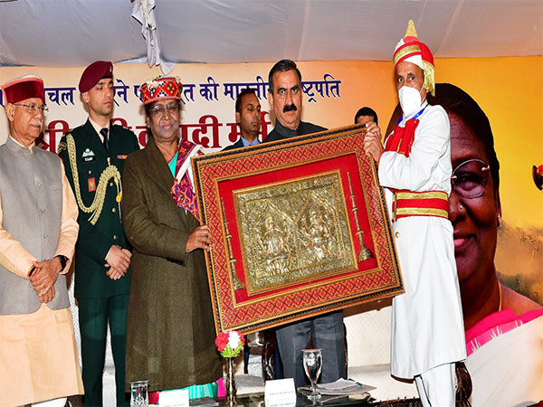 President Droupadi Murmu, Himachal Pradesh Chief Minister Sukhvinder Singh Sukhu in Shimla (Photo/ANI)