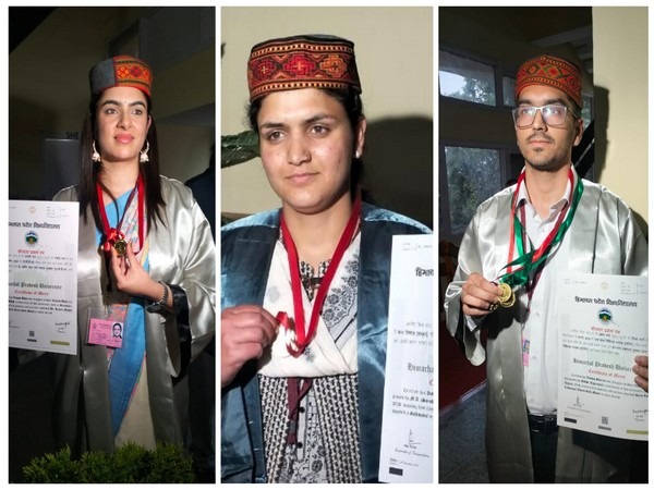 Dr Rupali Bhaan, Dr.Akshay Sharma, Divya received gold medal from President