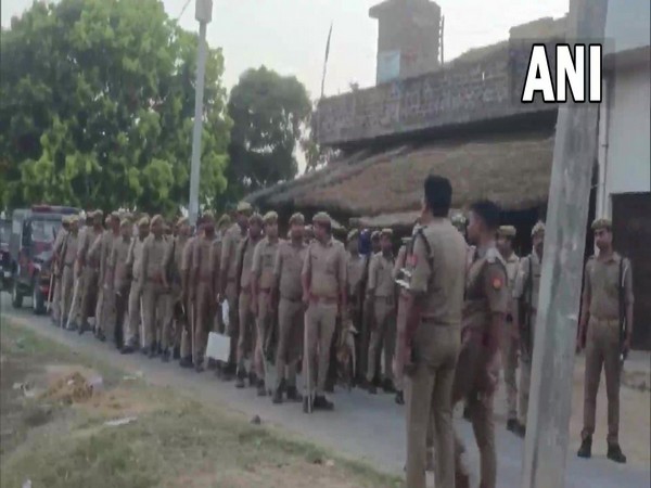 Police personnel at Kaushambi, Uttar Pradesh. (Photo/ANI)