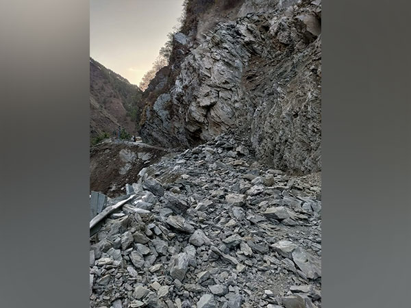 Visual from the spot (Photo/Twitter/Chamoli Police Uttarakhand)
