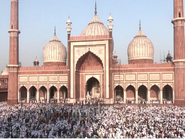 People offer namaz at Delhi's Jama Masjid. (Photo/ANI)