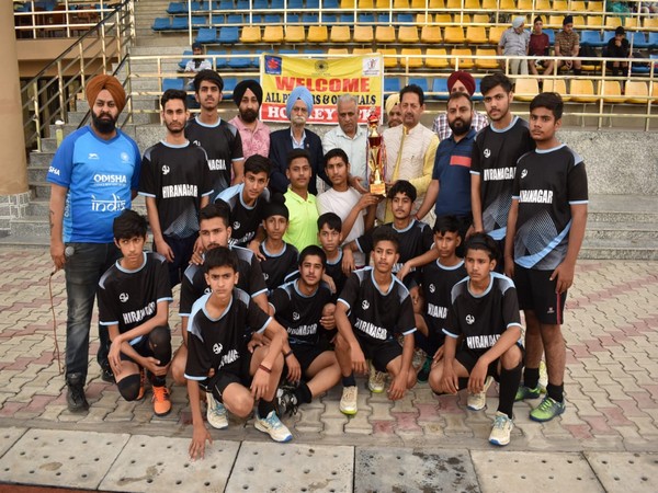 Hockey India Ka Abhiyan Har Ghar Ho Hockey Ki Pehchan (Image: HI)