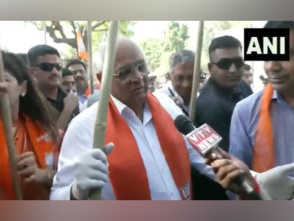 Gujarat CM Bhupendra Patel participates in cleanliness drive in Rajkot (Photo/ANI) 