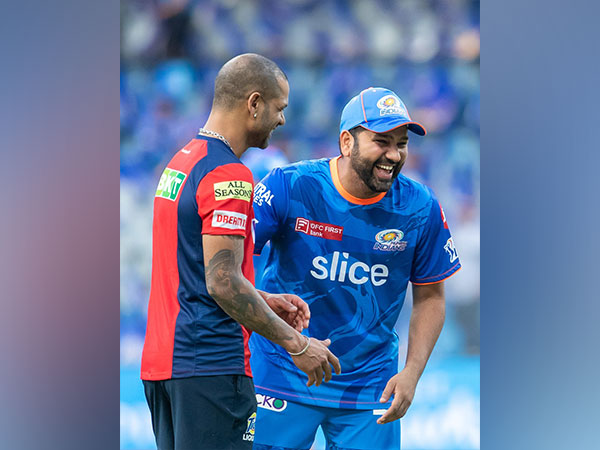Rohit Sharma and Shikhar Dhawan (Photo: Twitter/Mumbai Indians)