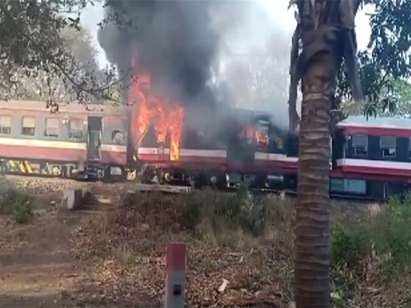 Fire incident in Ratlam-Dr Ambedkar Nagar Demu train. (Photo/ANI)