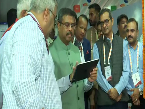 Union Minister Dharmendra Pradhan inaugurates 'Future of Work' exhibition in 3rd EdWG meeting. (Photo/ANI)